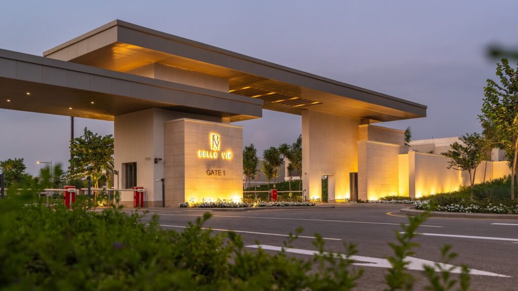 Emaar Misr - Belle Vie - Real Photos - BV Gate Night Photo